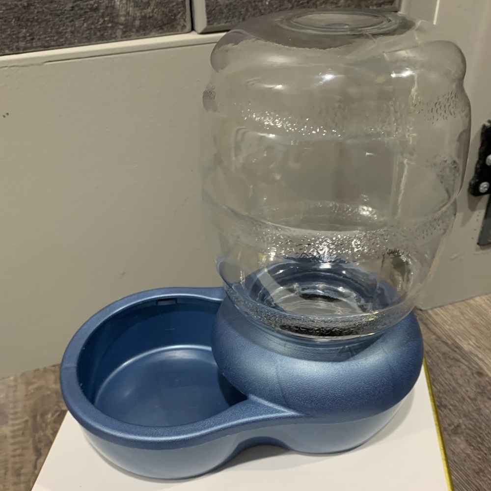 Petmate Replendish Gravity Water Bowl Blue Pearl Waterer for cats or small dog